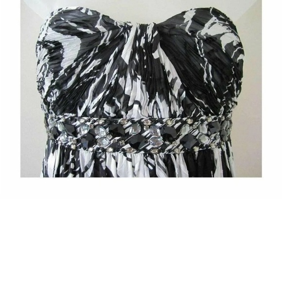 NWT BCBGMaxAzria Silk formal dress Size 10 - Picture 2 of 8